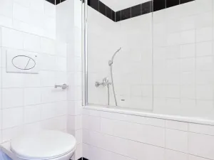 Pronájem bytu 1+kk, Praha - Smíchov, Křížová, 35 m2