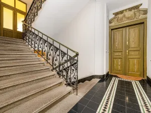 Pronájem bytu 3+1, Praha - Nové Město, Odborů, 81 m2