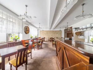 Prodej restaurace, Doksy, Komenského, 261 m2