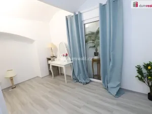 Pronájem obchodního prostoru, Praha - Libeň, 58 m2