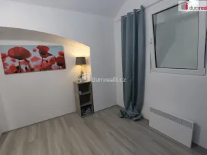 Pronájem obchodního prostoru, Praha - Libeň, 58 m2