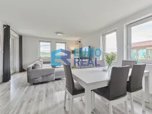Prodej rodinného domu, Bavoryně, 125 m2