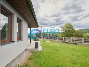 Prodej rodinného domu, Bavoryně, 125 m2