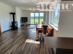 Pronájem rodinného domu, Svinaře, 154 m2