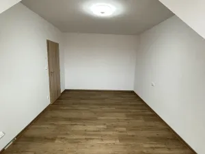Pronájem bytu 3+kk, Chlumec nad Cidlinou, Komenského, 72 m2