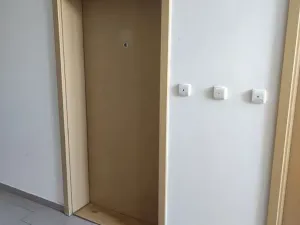 Pronájem bytu 1+kk, Praha - Libeň, Braunerova, 35 m2