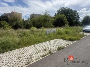Prodej pozemku pro bydlení, Chomutov, 710 m2