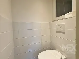 Pronájem obchodního prostoru, Praha - Krč, Budějovická, 70 m2
