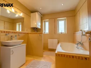 Pronájem bytu 3+kk, Hradec Králové - Kukleny, Zelená, 65 m2