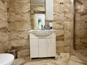 Prodej ubytování, Karlovy Vary, Zámecký vrch, 351 m2