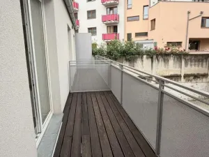 Pronájem bytu 1+kk, Praha - Strašnice, Strančická, 33 m2