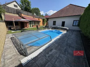Prodej rodinného domu, Chřenovice, 286 m2