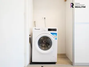 Pronájem bytu 1+kk, Zlín, Lorencova, 42 m2