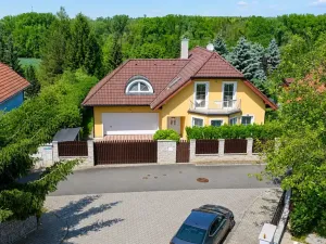 Prodej rodinného domu, Praha - Pitkovice, Klouzková, 181 m2
