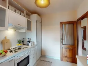 Prodej bytu 3+1, Praha - Hlubočepy, Kříženeckého náměstí, 88 m2