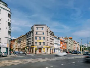 Pronájem kanceláře, Praha - Vysočany, Jandova, 209 m2