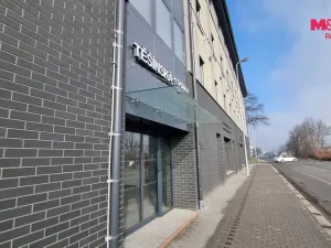 Pronájem kanceláře, Český Těšín, Jablunkovská, 66 m2