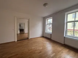 Pronájem bytu 2+1, České Budějovice - České Budějovice 3, Lipenská, 76 m2