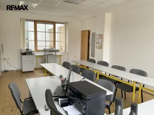 Pronájem kanceláře, Hradec Králové, Malé náměstí, 57 m2
