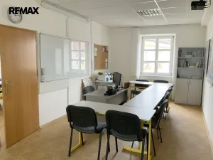 Pronájem kanceláře, Hradec Králové, Malé náměstí, 57 m2