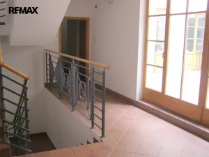 Pronájem kanceláře, Hradec Králové, Malé náměstí, 57 m2