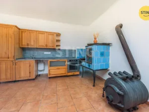 Prodej rodinného domu, Stará Paka - Roškopov, 272 m2