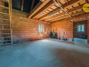 Prodej rodinného domu, Stará Paka - Roškopov, 272 m2