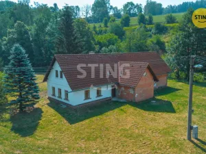 Prodej rodinného domu, Stará Paka - Roškopov, 272 m2