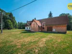 Prodej rodinného domu, Stará Paka - Roškopov, 272 m2