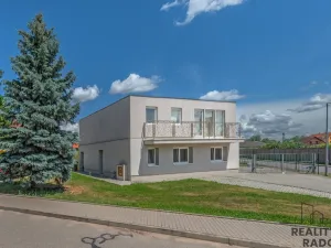 Prodej rodinného domu, Šanov, Komenského, 200 m2