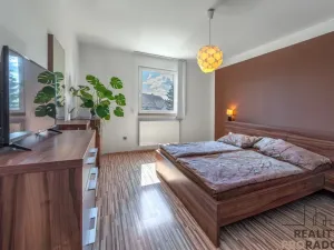 Prodej rodinného domu, Šanov, Komenského, 200 m2