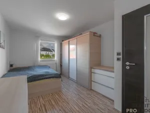Prodej rodinného domu, Šanov, Komenského, 200 m2