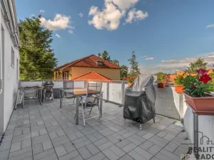Prodej rodinného domu, Šanov, Komenského, 200 m2