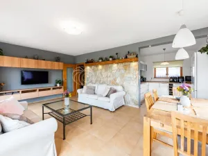 Prodej rodinného domu, Komárov, Sokolská, 132 m2