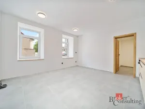 Pronájem bytu 2+kk, Častolovice, Husova, 57 m2