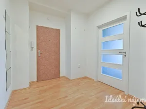 Pronájem bytu 2+kk, Brno, Poříčí, 51 m2