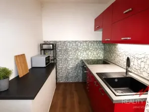 Prodej bytu 2+kk, Litoměřice - Pokratice, Alfonse Muchy, 39 m2