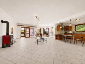 Prodej rodinného domu, Rodvínov, 210 m2