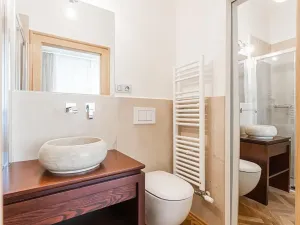 Pronájem bytu 4+1, Praha - Vinohrady, Hradešínská, 120 m2