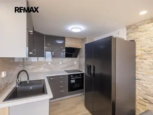 Pronájem bytu 4+kk, Praha - Modřany, Plovdivská, 82 m2