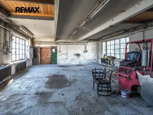 Pronájem obchodního prostoru, Mnichovice, Pražská, 495 m2