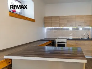 Prodej rodinného domu, Žandov, 296 m2