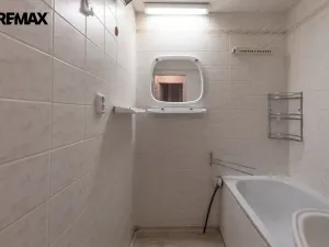 Prodej bytu 2+1, Meziboří, Nad parkem, 64 m2