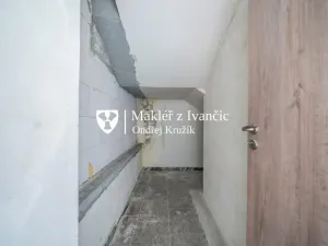 Prodej bytu 2+kk, Počenice-Tetětice - Počenice, 33 m2