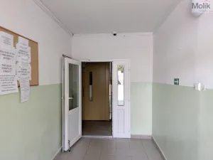 Prodej bytu 1+1, Teplické Předměstí, Sídliště Za Chlumem, 35 m2