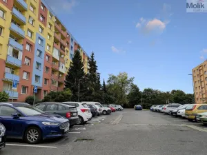 Prodej bytu 1+1, Teplické Předměstí, Sídliště Za Chlumem, 35 m2