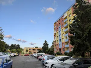 Prodej bytu 1+1, Teplické Předměstí, Sídliště Za Chlumem, 35 m2