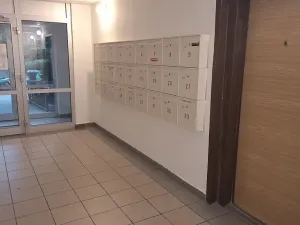 Prodej bytu 2+kk, Praha - Modřany, Urbánkova, 47 m2