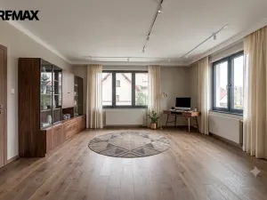 Prodej rodinného domu, Smidary, Na stávku, 217 m2