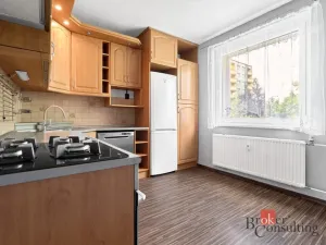 Prodej bytu 3+1, Sokolov, Spartakiádní, 81 m2